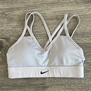 NWOT Nike dri-fit sports bra